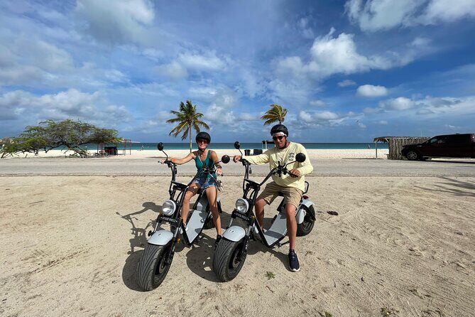 1/2 Day (4 hour) Electric Scooter Rental in Aruba - Staff coaching and local tips: why guides can make your photos better
