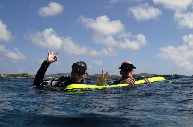 Aruba 2-Tank guided Dive for certified divers / own equipment - How the Drumfish and Shore Entries Affect Your Day