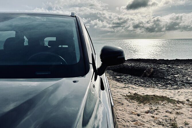 Aruba Airport Private Transfer: Start Your Vacation Stress-Free - Meeting Your Driver at Queen Beatrix (And Why It Saves Time)