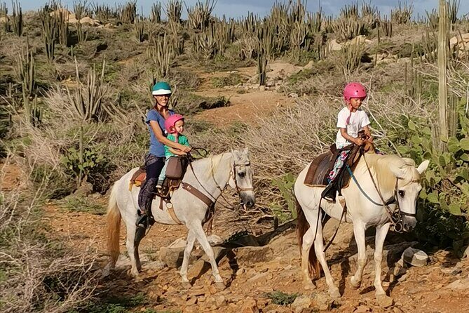 Aruba Countryside: Horseback Adventure to Urirama Cove - Country Bar Perks: Cold Drinks, Simple Relaxing After