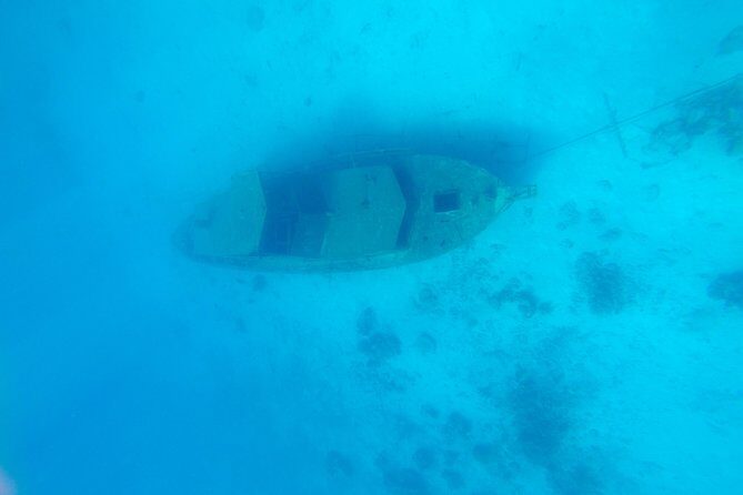 Aruba Element Private Boat Charter (After-Lounge) - Price and value: $769.24 per group for up to 10