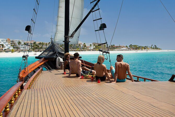 Aruba Jolly Pirate Afternoon Sail with Snorkeling - Snorkel Stop One: Boca Catalina Bay and the Chance to Jump In