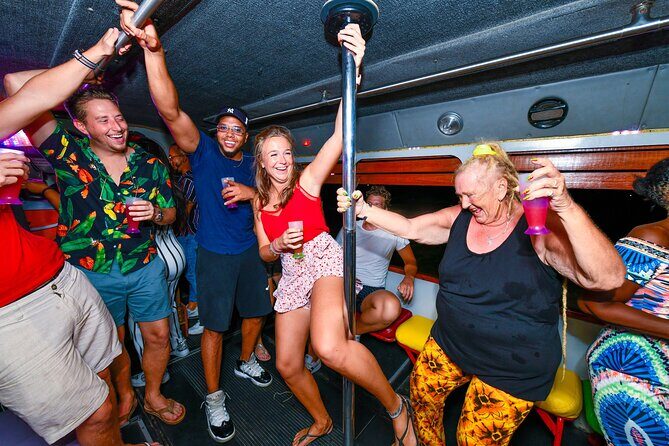 Aruba Nightlife and Barhopping on Chogogo Party Bus - Stop 3: Eagle Beach finish under the night sky