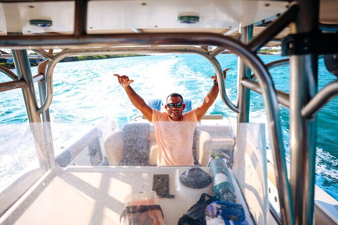 Aruba Private Boat Charter: Morning, Afternoon or Sunset Cruise - Snorkeling in Aruba’s clear shallows: sea life, gear, and realistic expectations
