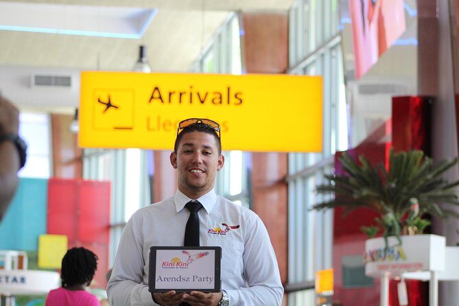 Aruba Private Van Airport Transfer (Max 5) - Why This Aruba Transfer Feels Worth It (Even Before You Leave the Airport)