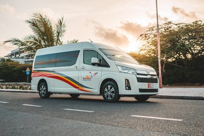 Aruba Private Van Airport Transfer (Max 5) - Getting to Your Resort: Comfort, Privacy, and a Smoother Start