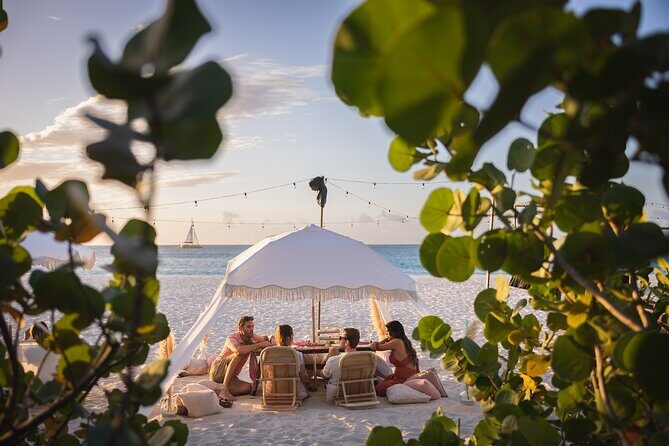 Aruba Romantic Sunset Photoshoot & Beach Picnic in Luxury Cabana - What’s included in the beach picnic (and why it feels premium)