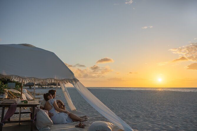 Aruba Romantic Sunset Photoshoot & Beach Picnic in Luxury Cabana - Butler service and setup that removes the mental load