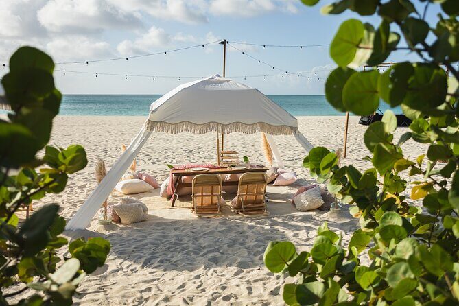Aruba Romantic Sunset Photoshoot & Beach Picnic in Luxury Cabana - Two hours that feel paced, not rushed