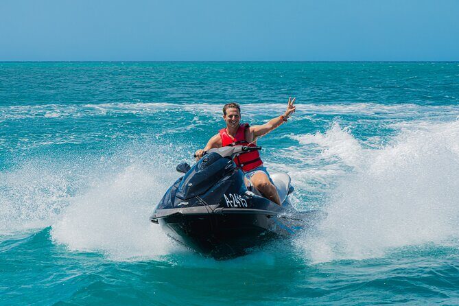 Aruba Single Jetski Waverunner near Eagle Beach - Aruba Single Jetski Waverunner near Eagle Beach: what makes it worth it