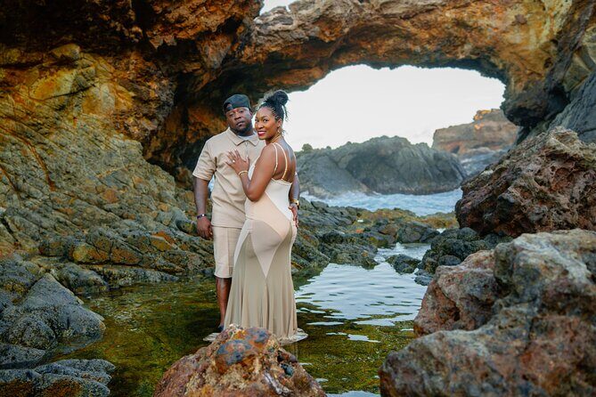 Aruba Sunrise/Sunset Photoshoot Experience - The Shoot Itself: Posing Help, Movement, and Ocean Light