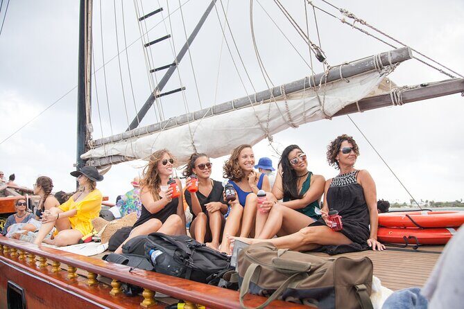 Aruba Sunset Jolly Pirate Sail with Open Bar - Pirate-ship sunset from Noord that feels more fun than fancy