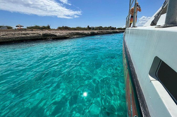Banana Adventure Catamaran Shipwreck Snorkel and Turtle Swim - Price and value: why $65 can actually make sense