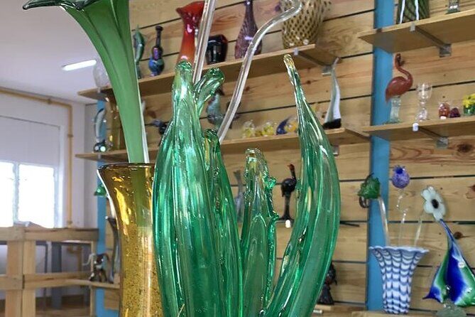 Glassblowing Workshop Make memories creating a glass piece - The 45-minute lesson: what Giuliano’s guidance really gives you