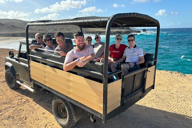Horseback Riding and Natural Pool Adventure in Aruba - Arikok National Park by jeep: Landrover Defender comfort (and bumps)