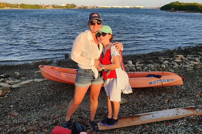 Kayak Tour to Seaglass Island - Mangroves, Sea Life, and the “Why This Place Works” Explanation