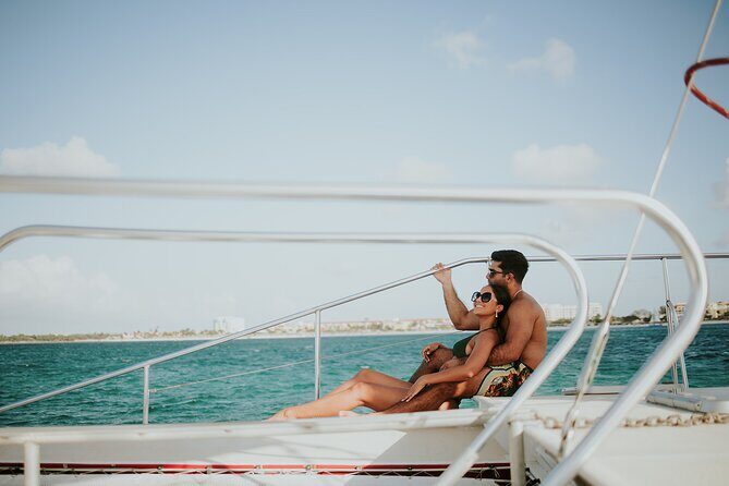 Luxury Champagne and Lobster Sail to Boca Catalina - Boca Catalina: calm-water snorkeling as the main event