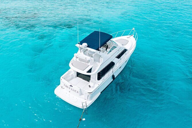 Luxury Private Yacht Charter Aruba - Eden Luca Yachts - Onboard comfort you’ll actually notice: A/C, WiFi, music, and a toilet