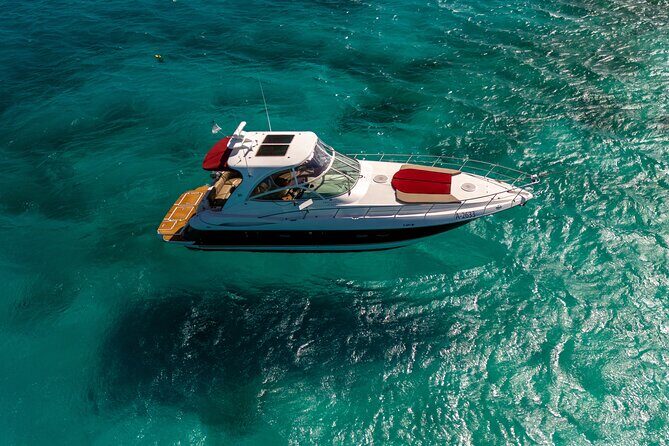 Luxury Private Yacht Charter Aruba - Eden Luca Yachts - Snorkeling and paddle time: how to set expectations