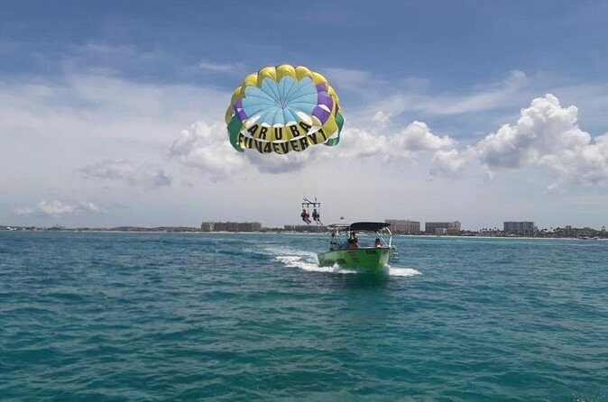 Parasailing in Palm Beach - Crew Energy on the Boat: Friendly, Funny, and Safety-Minded