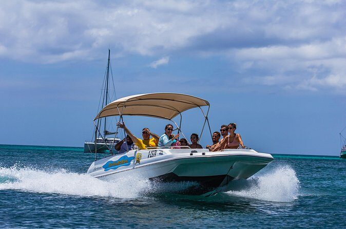 Private Boat Cruise with Snorkeling - The “private” part: your group’s pace beats a party-boat rhythm