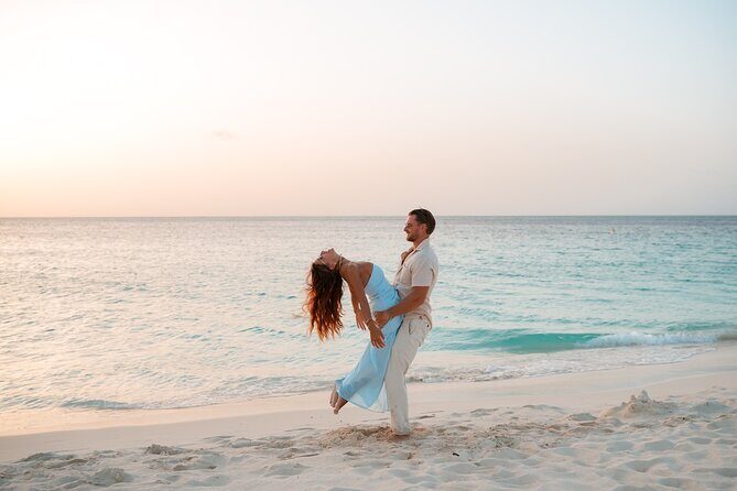 Private Vacation Photoshoot with Photographer in Aruba - Why Aruba works so well for photos