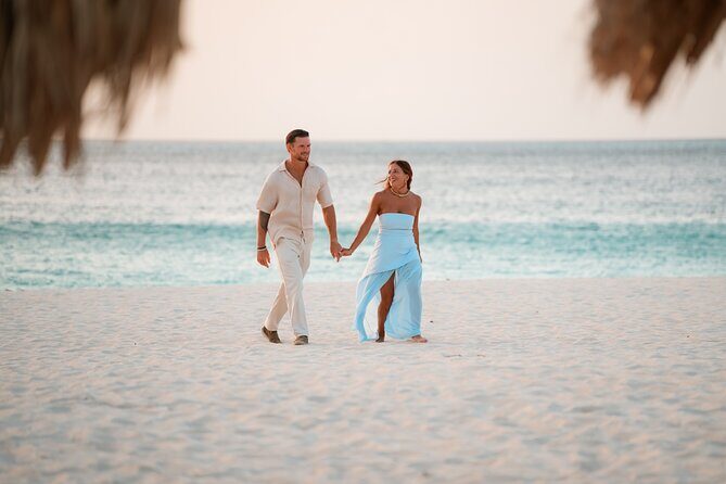 Private Vacation Photoshoot with Photographer in Aruba - How the shoot actually feels: posing without the stress