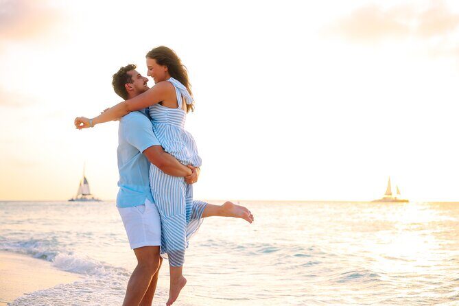 Professional Sunset Photoshoot in Aruba - Timing Tips: Getting the Golden Glow Without Missing It