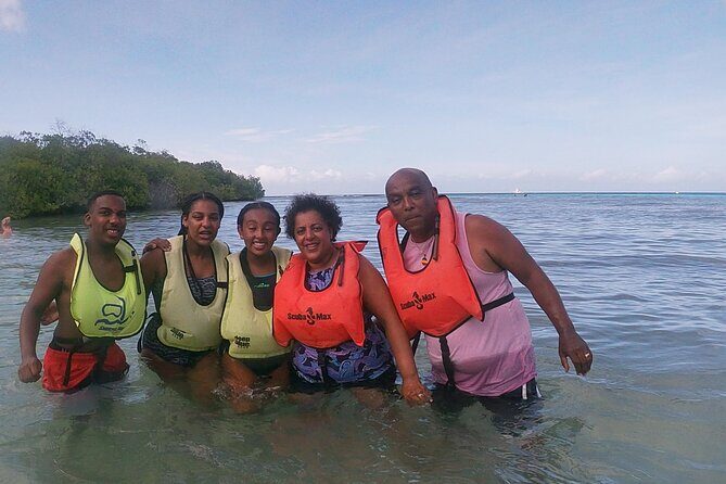 Small Group Snorkeling at Mangel Halto Aruba - Entering the Water at Mangel Halto Reef: Currents and Control