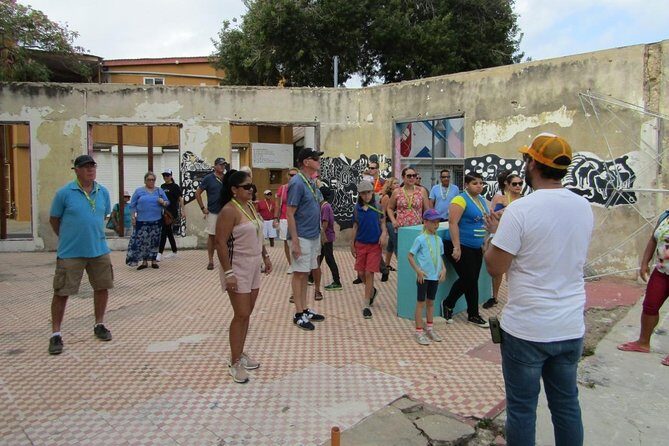 The Whole Story Tour of San Nicolas in Aruba - Who should book this San Nicolas mural tour?